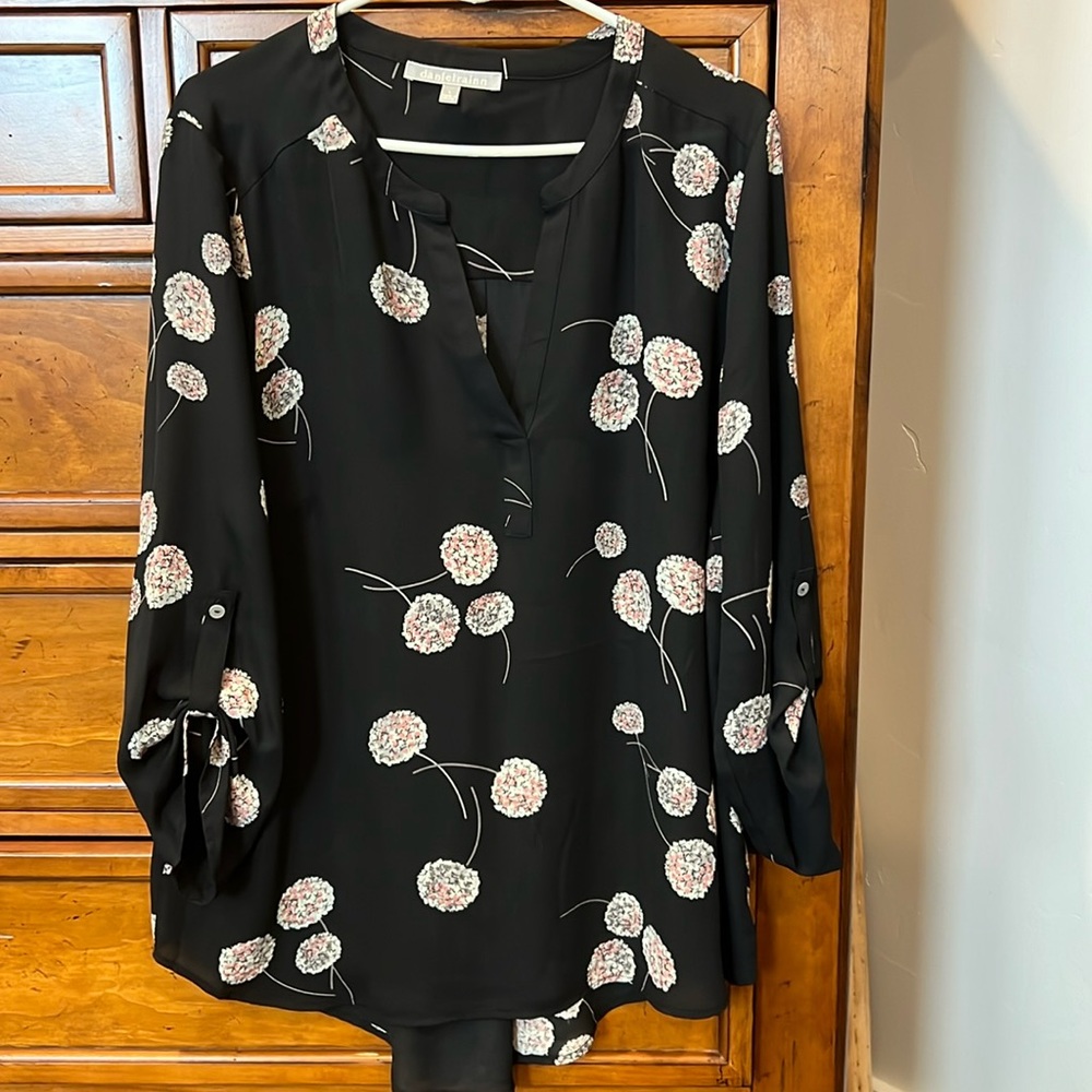 Daniel Rainn dress shirt size large, excellent condition.